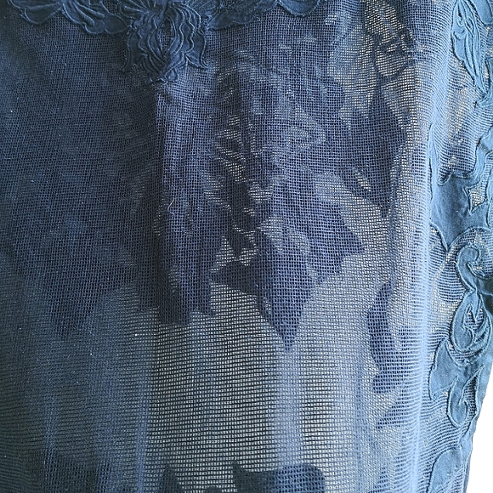 French Collection Top - Picture 4 of 9